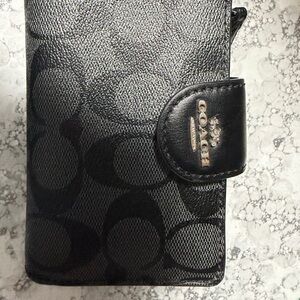 Coach Black Signature Leather  Wallet